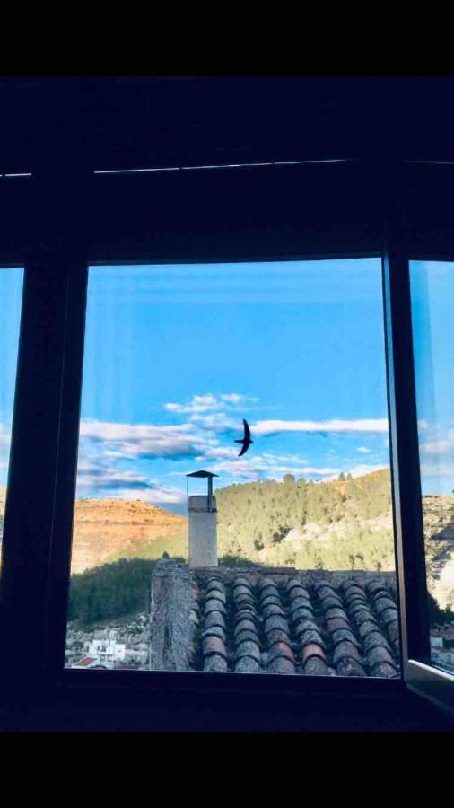 アルカラ・デル・フカル Casa Cueva Araceliヴィラ エクステリア 写真
