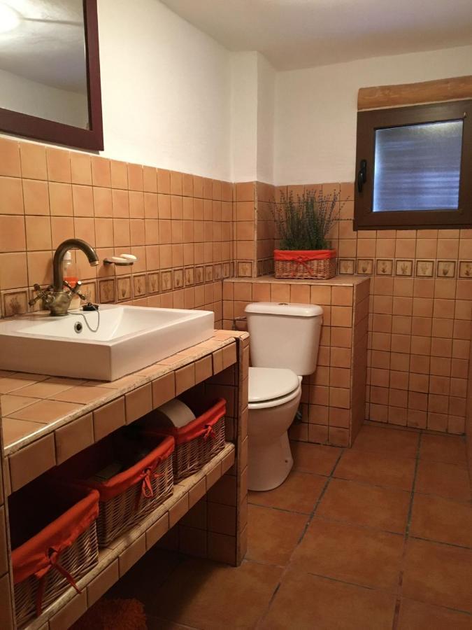 アルカラ・デル・フカル Casa Cueva Araceliヴィラ エクステリア 写真
